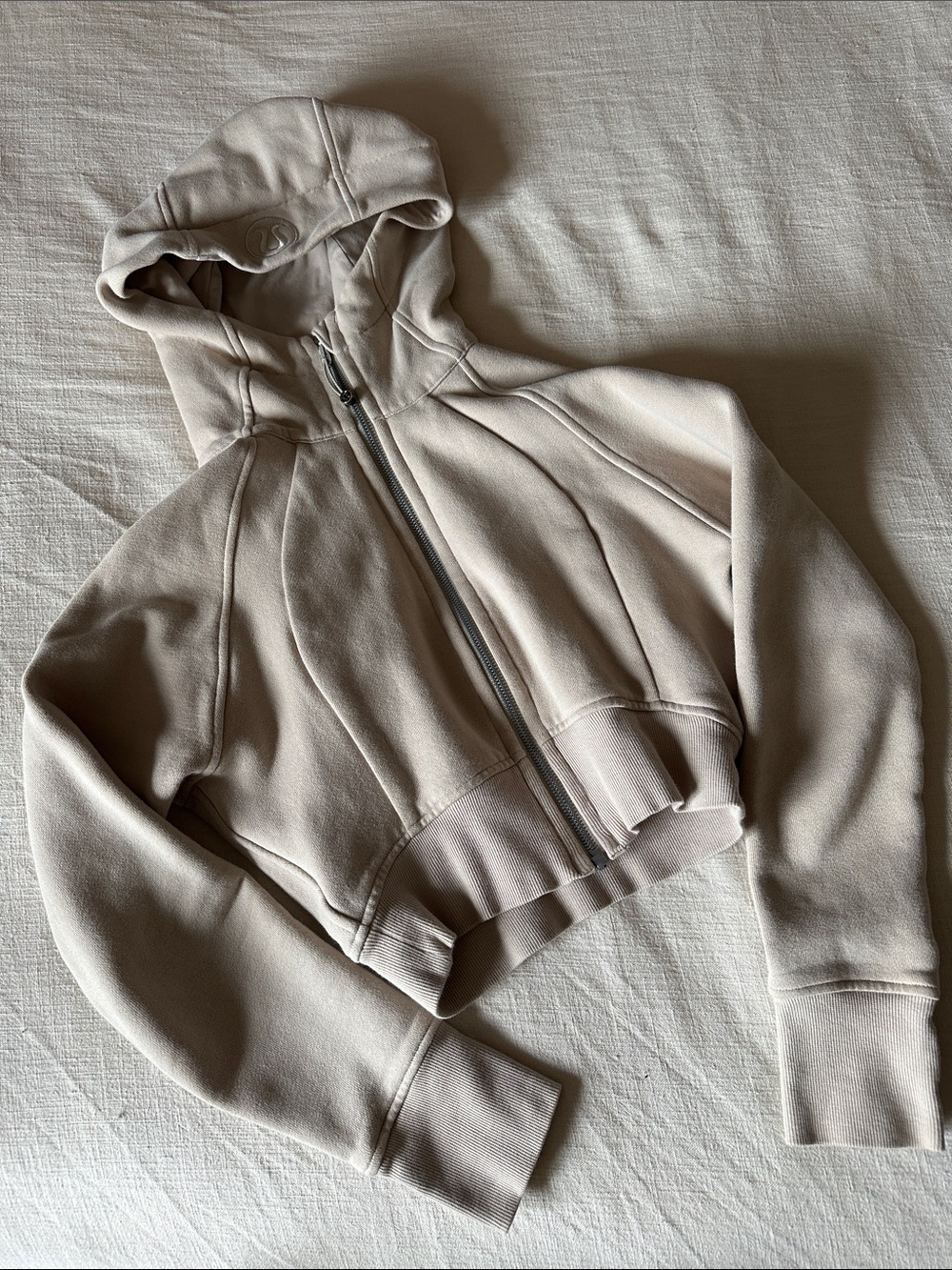 Lululemon Scuba Cropped Full Zip Hoodie Size 4 Beige Neutral